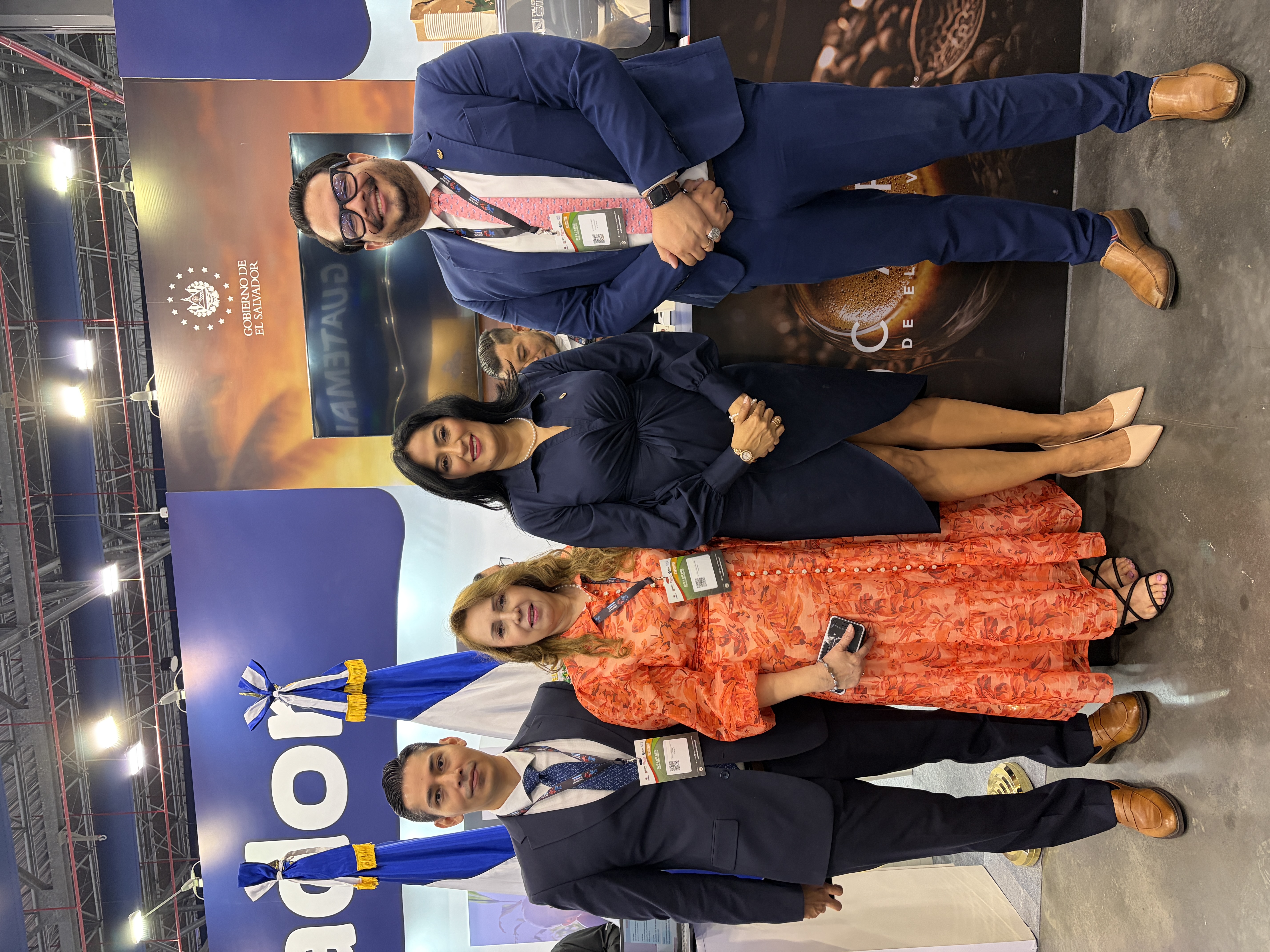 Luis Rugamas, Ana Garzona and Rocío Serpas from Echo Technologies at EXPOCOMER Panama 2026